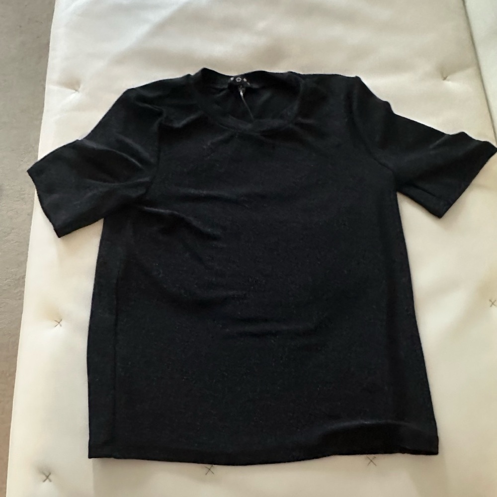 Fore pretty black sparkly short sleeve shirt Never Worn